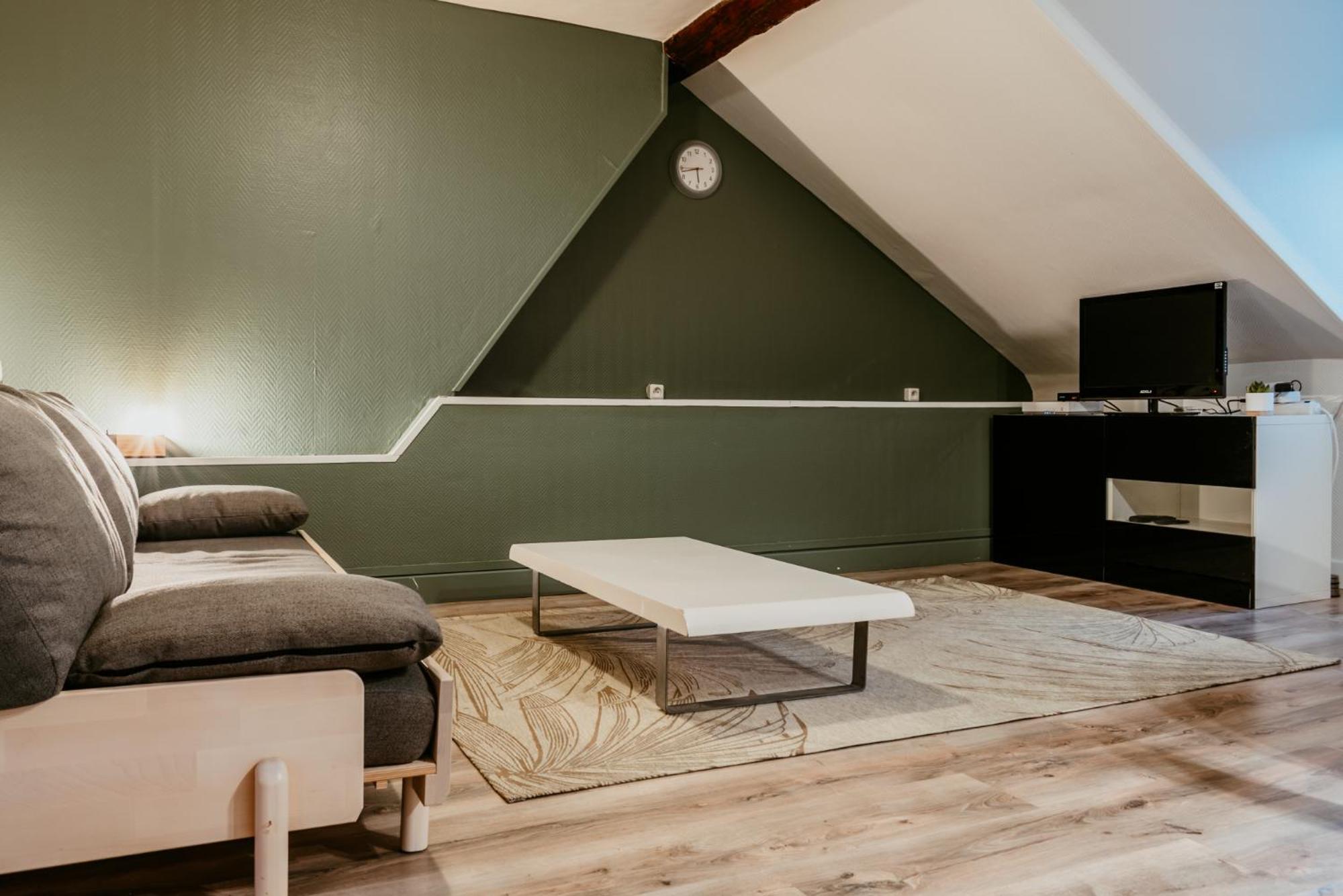 Octave 29 Apartment *